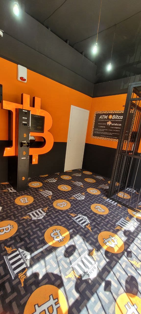 Bancomat Bitcoin Calabria nei locali di via Reggio di Calabria, foto numero	 6